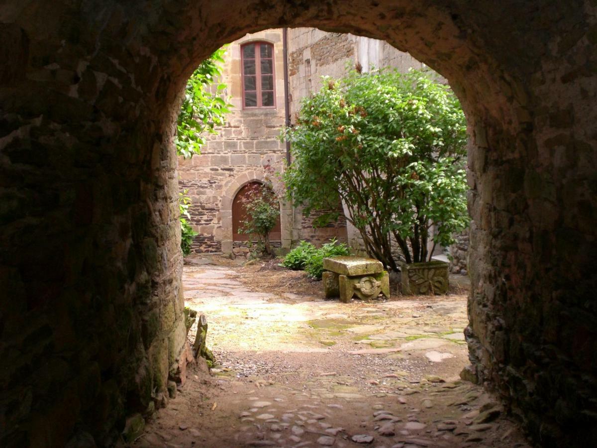 La Clouquette Villa Castelnau-Pégayrols Exteriör bild