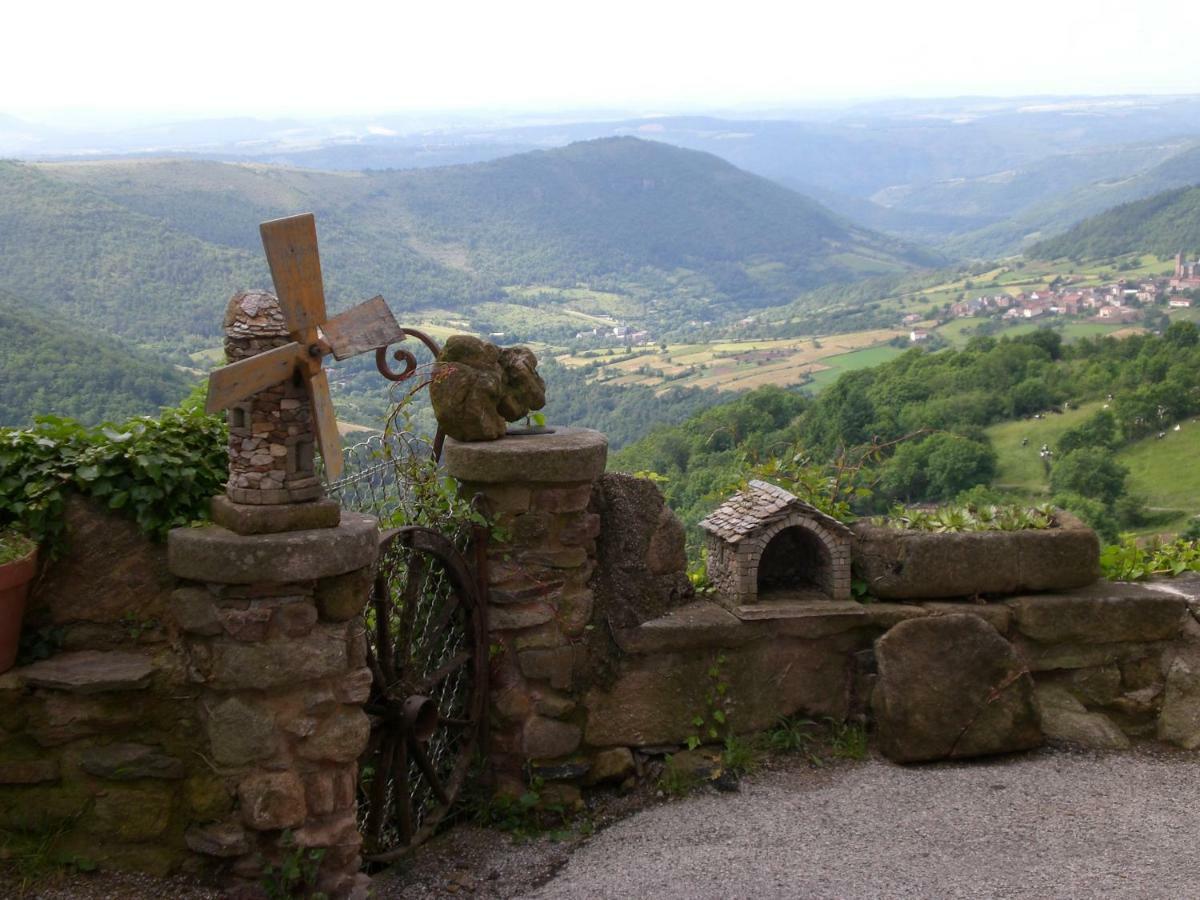 La Clouquette Villa Castelnau-Pégayrols Exteriör bild